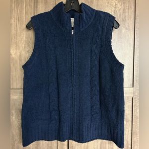 Christopher & Banks women’s full-zip sweater vest